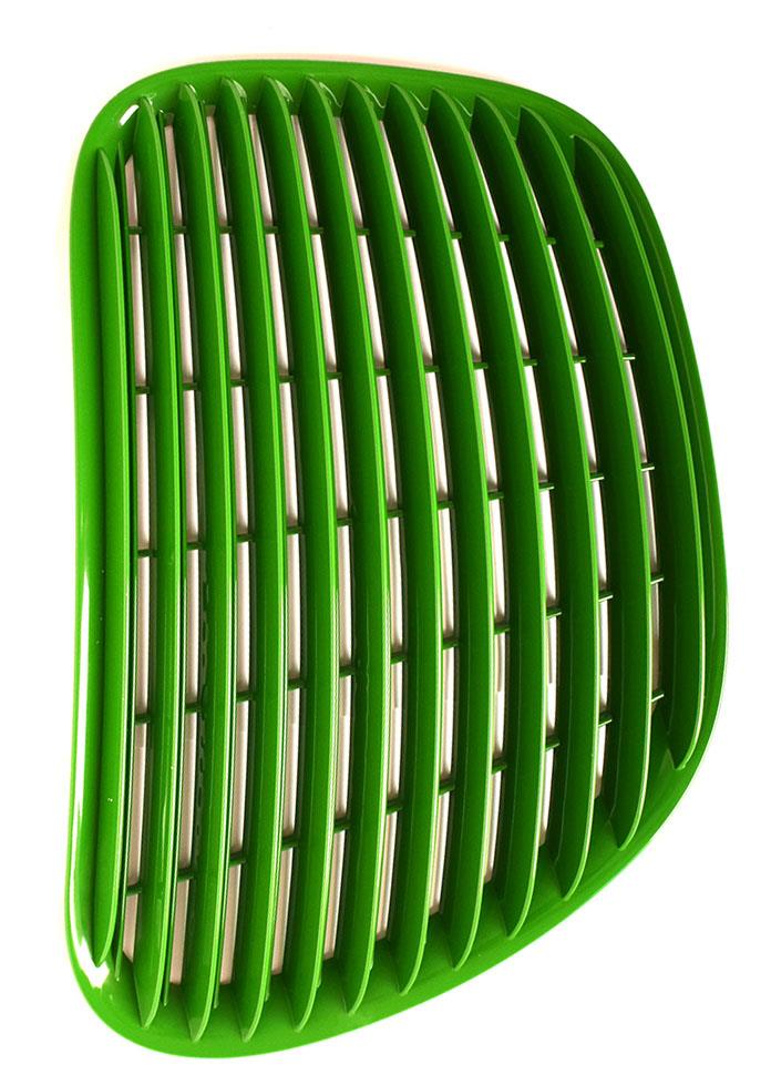 Bonnet Grill LH John Deere 6020 6120 6220 6320 6420 6420S SE6220 SE6320 SE6420 SE6520 SE6620 LH ** 4 Cylinder Panel ** ** 58754 is 6 Cylinder Panel ** - L157393